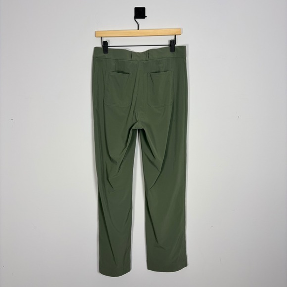 Athleta Tribeca Utility Crop Pants Olive Green Stretch Cargo Pockets Size 6 Tall - Picture 8 of 9